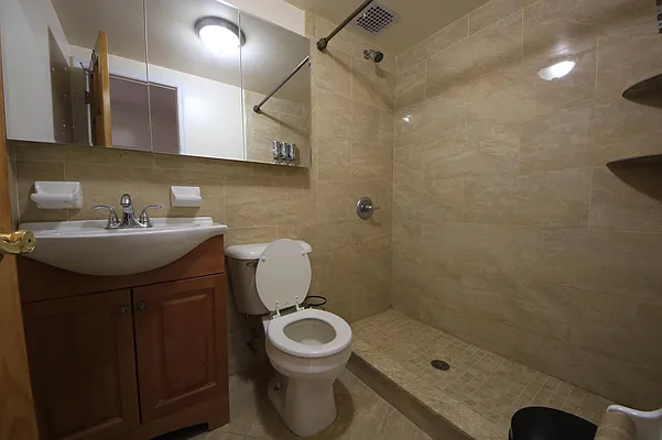 Rented by Guidance Realty Corp. | media 25