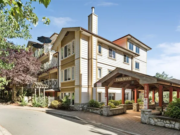 364 Goldstream Ave #307, Colwood, BC V9B 2W3