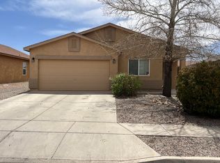 42 Vista Del Cerro Dr, Los Lunas, NM 87031