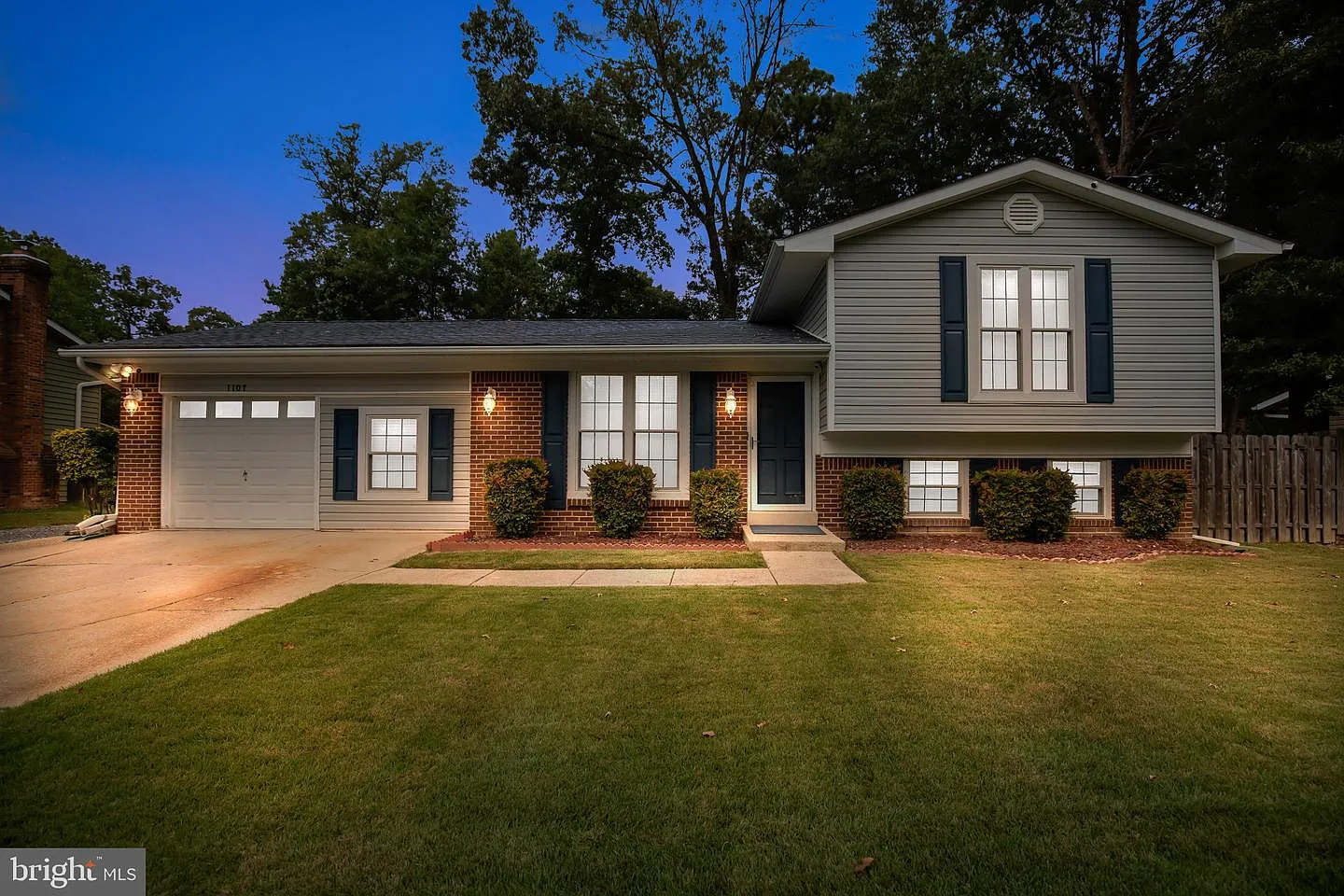 1107 Bannister Cir photo 1