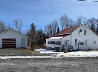 20 Roulston Ave, Plaster Rock, NB E7G 2R2