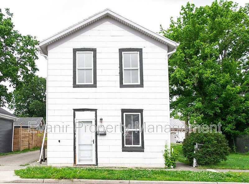 1st image of 126 N Walnut St