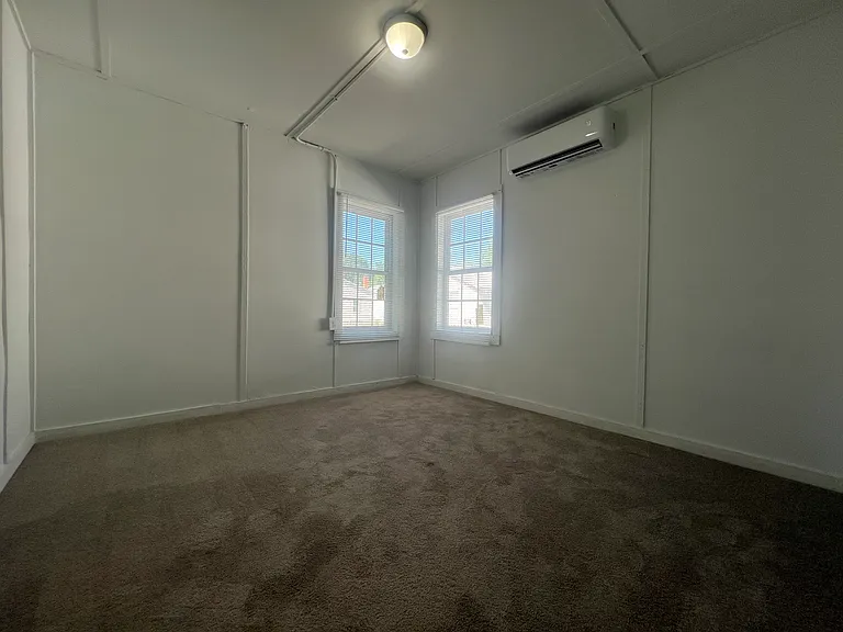 93 Thomas St — Photo 5