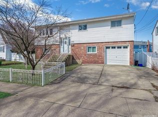 2992 Fortesque Ave, Oceanside, NY 11572