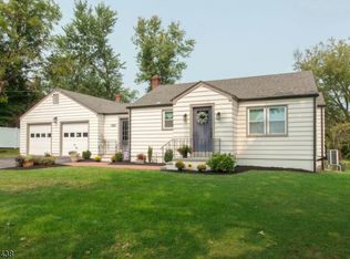 337 Quakertown Rd, Flemington, NJ 08822