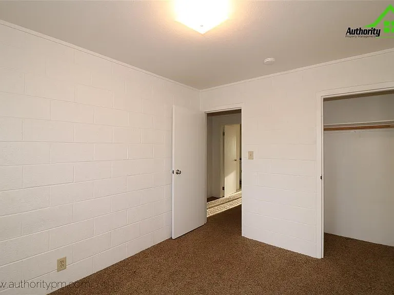 6195 Verde Vale Ct — Photo 13