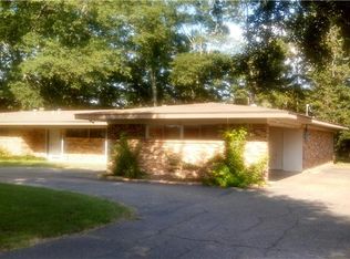 423 Raymond Dr, Monroe, LA 71203