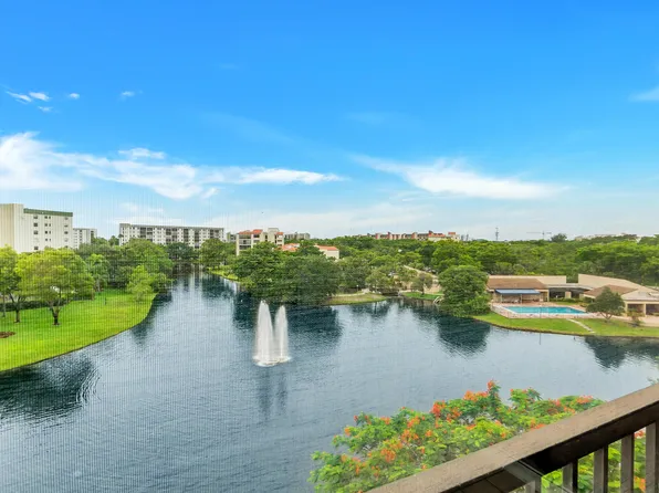 2334 S Cypress Bend Drive #602, Pompano Beach, FL 33069