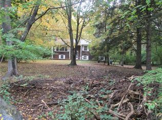 12 Betmarlea Rd, Norwalk, CT 06850