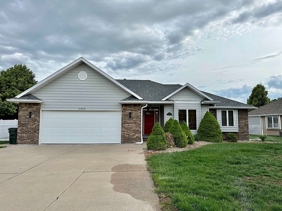 1st image of 3920 Sequoia Dr.