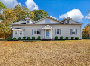 405 Whispering Pines Ln, Salem, SC 29676