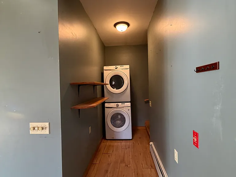 191 Farrell Rd — Photo 10