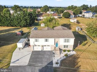 918 Sollenberger Rd, Chambersburg, PA 17202