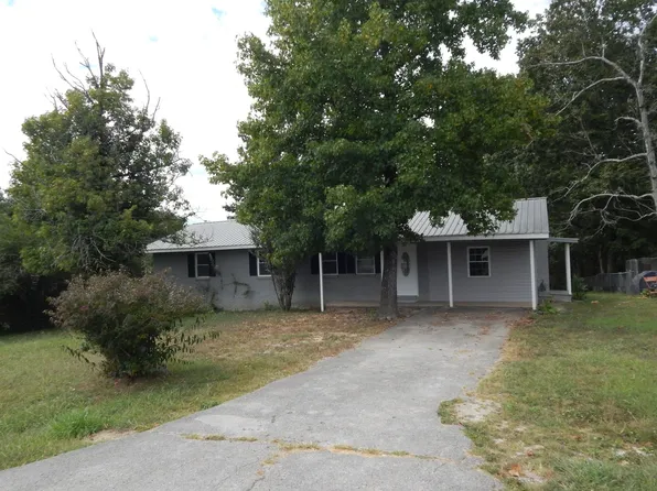 123 Steele St, Waynesboro, TN 38485