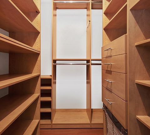 5th image of 80 John St APT 8D