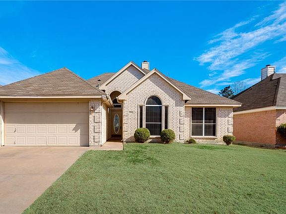 2nd image of 7528 Juliet Ln