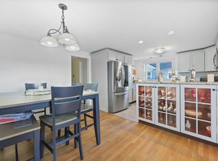 105 Valley Rd, Westport, CT 06880