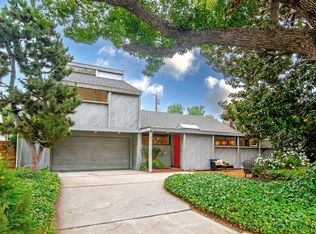 724 N Priscilla Ln, Burbank, CA 91505