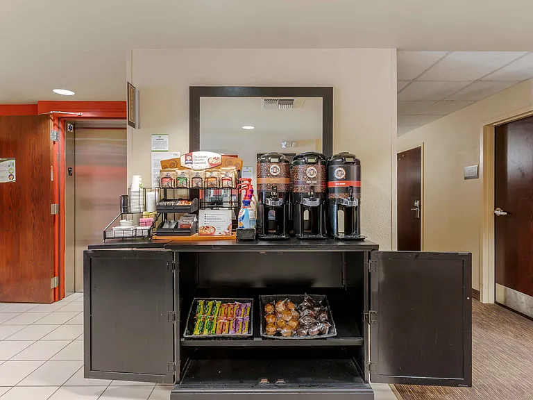 Free Grab-and-Go Breakfast