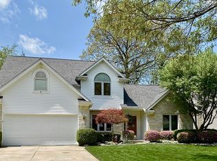 6025 Pinedale Dr, Toledo, OH