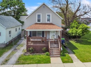 218 S Walnut St, Bay City, MI 48706