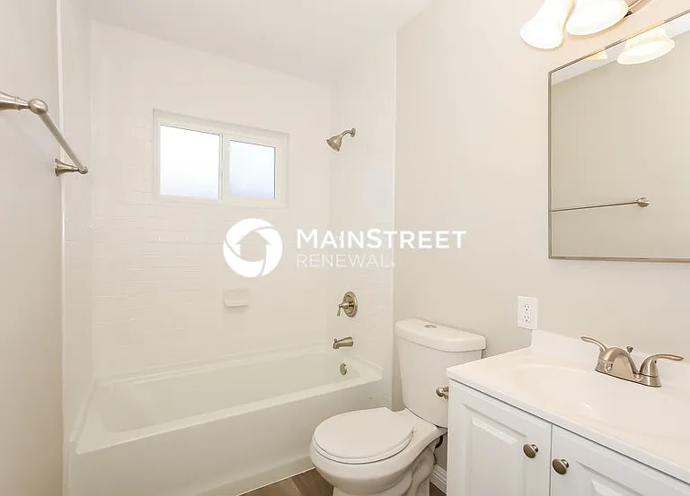 2308 Revere St — Photo 13