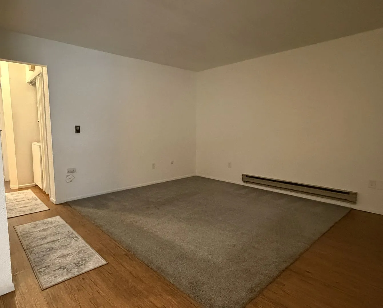 Bright 2-Bedroom Condo Ready for Move-In — Photo 3
