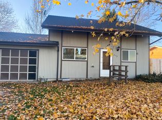 612 53rd St, Springfield, OR 97478