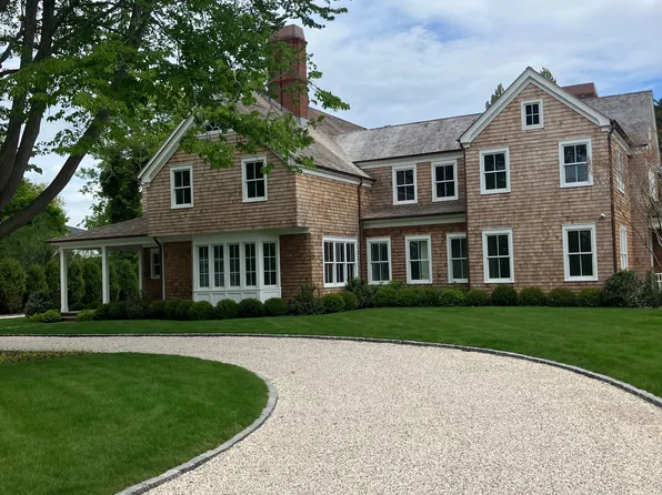 242 S Main St, Southampton, NY 11968