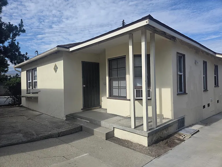 S Garfield Ave — Photo 1