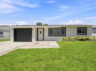 7741 SW 1st St, Pompano Beach, FL 33068