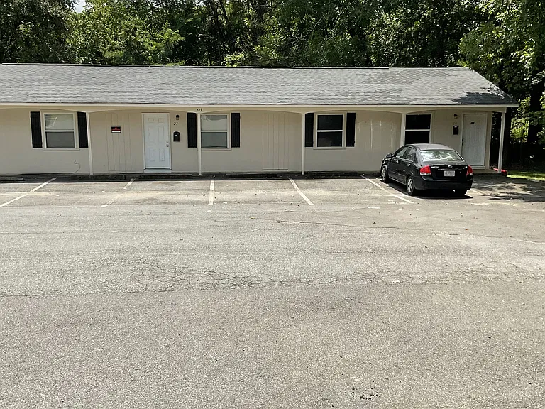 528 Beechway Cir #25 — Photo 3