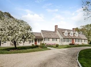 1 Burrage Ln, Ipswich, MA 01938