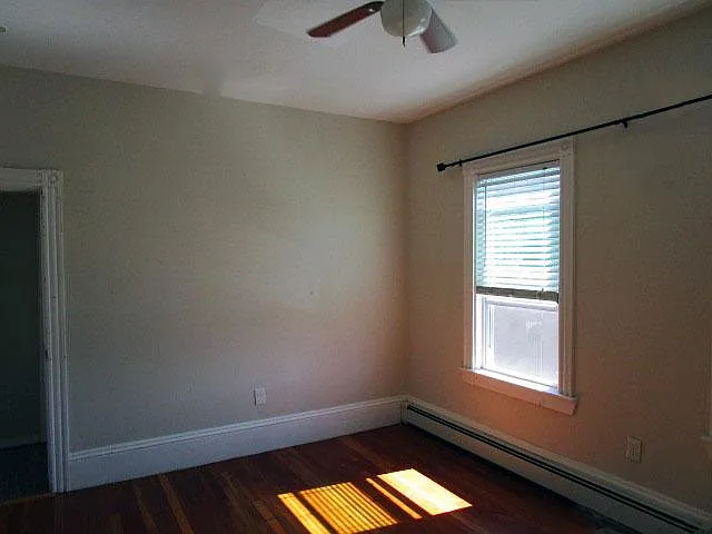 742 E 6th St #2 — Photo 17