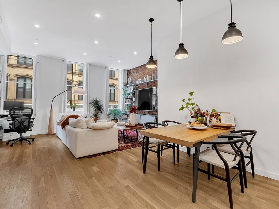 1st image of 91 Grand St APT 2