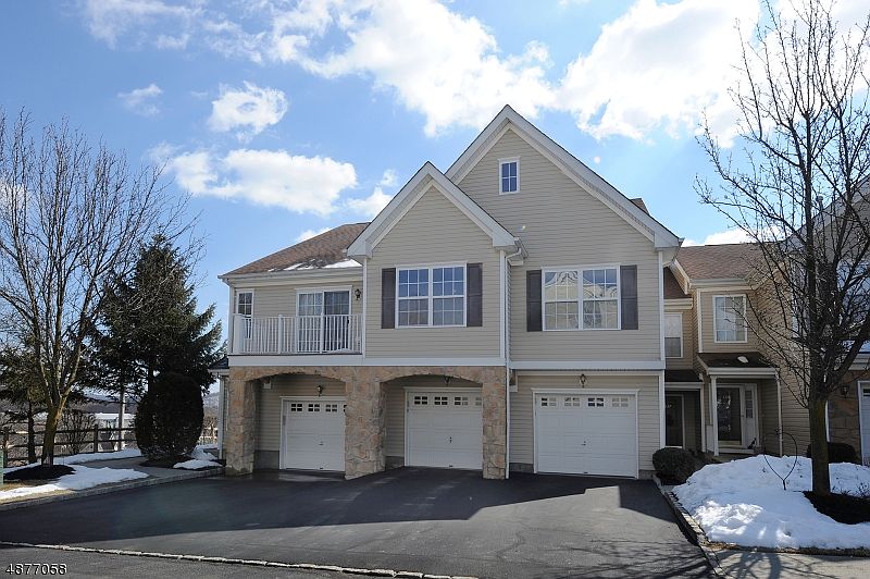 1st image of 139 Mountainside Dr