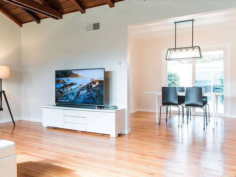 1406 Minahan Way — Photo 4