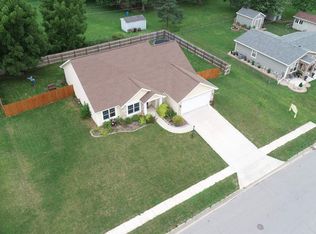 1824 S West Point Dr, Warsaw, IN