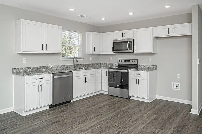 590 Woodland Cir — Photo 15