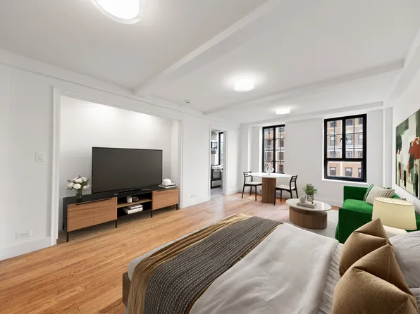 201 West 16th Street image 3 of 7