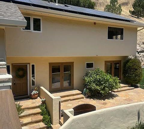 3rd image of 442 Corral De Tierra Rd