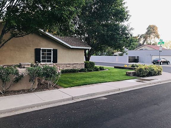 3rd image of 2165 N Doran