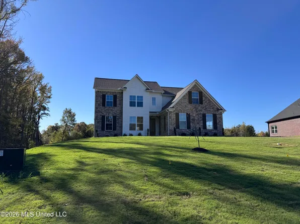 7327 Newbury Dr, Olive Branch, MS 38654