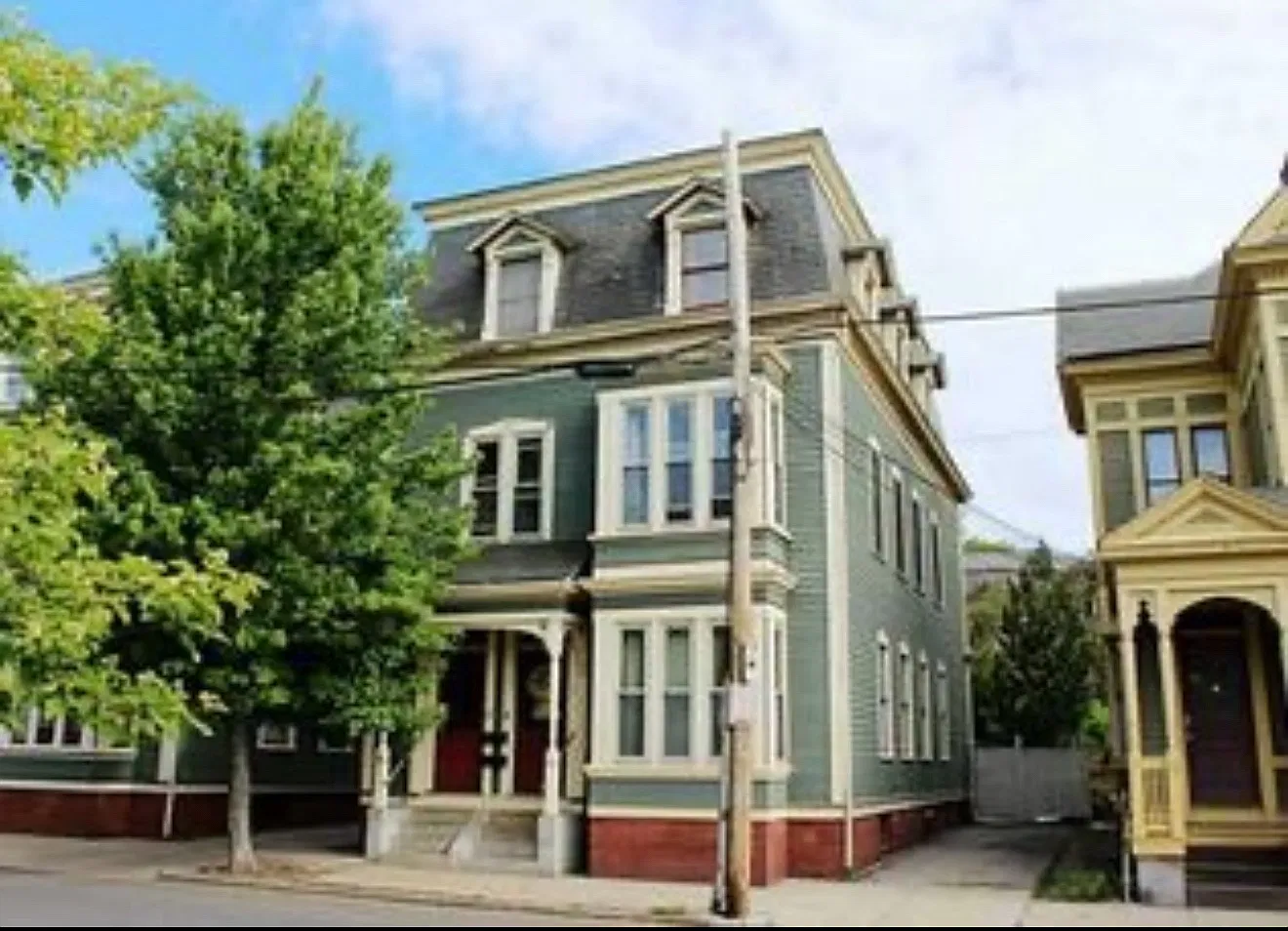 5 Chapin Ave — Photo 1