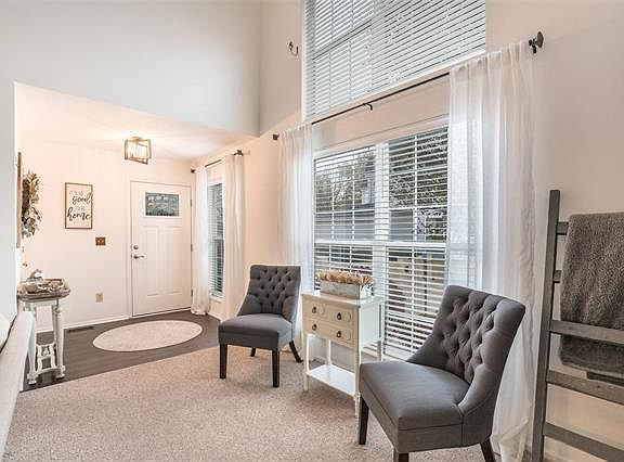 5th image of 16719 Hickory Meadows Ct