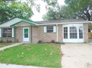 395 Fairway Dr, La Place, LA 70068