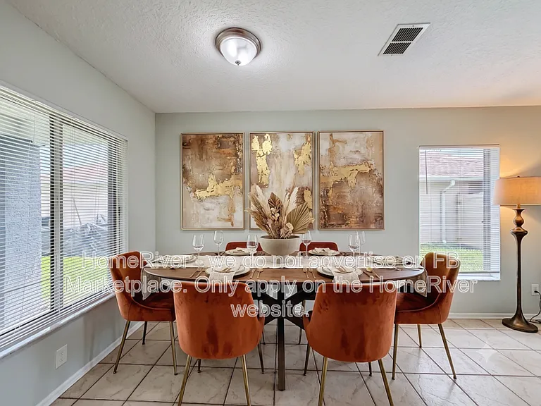 153 Chicago Woods Cir — Photo 5