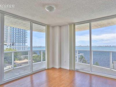 601 NE 23rd St APT 802, Miami, FL, 33137