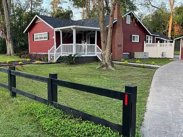 516 2nd St SE, Cairo, GA 39828