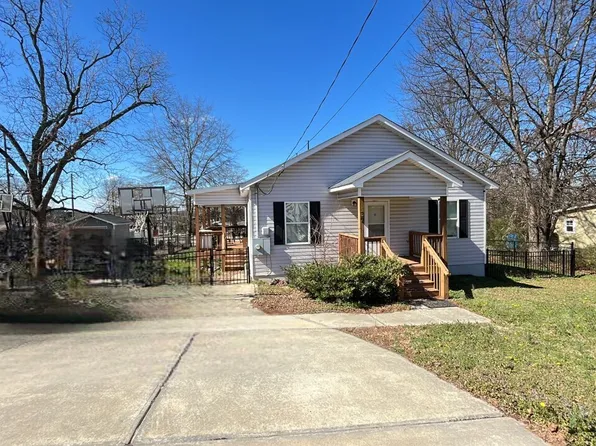 37 Wade St, Winder, GA 30680